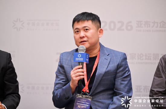 复宏汉霖朱俊：未来所有制药企业都是AI制药企业，不存在不依赖AI的生物制药企业